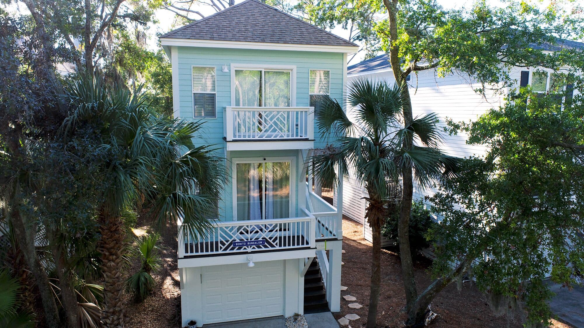 Bonito Bungalow-Golf Cart Included-Best Location-Close to BEACH & MARINA