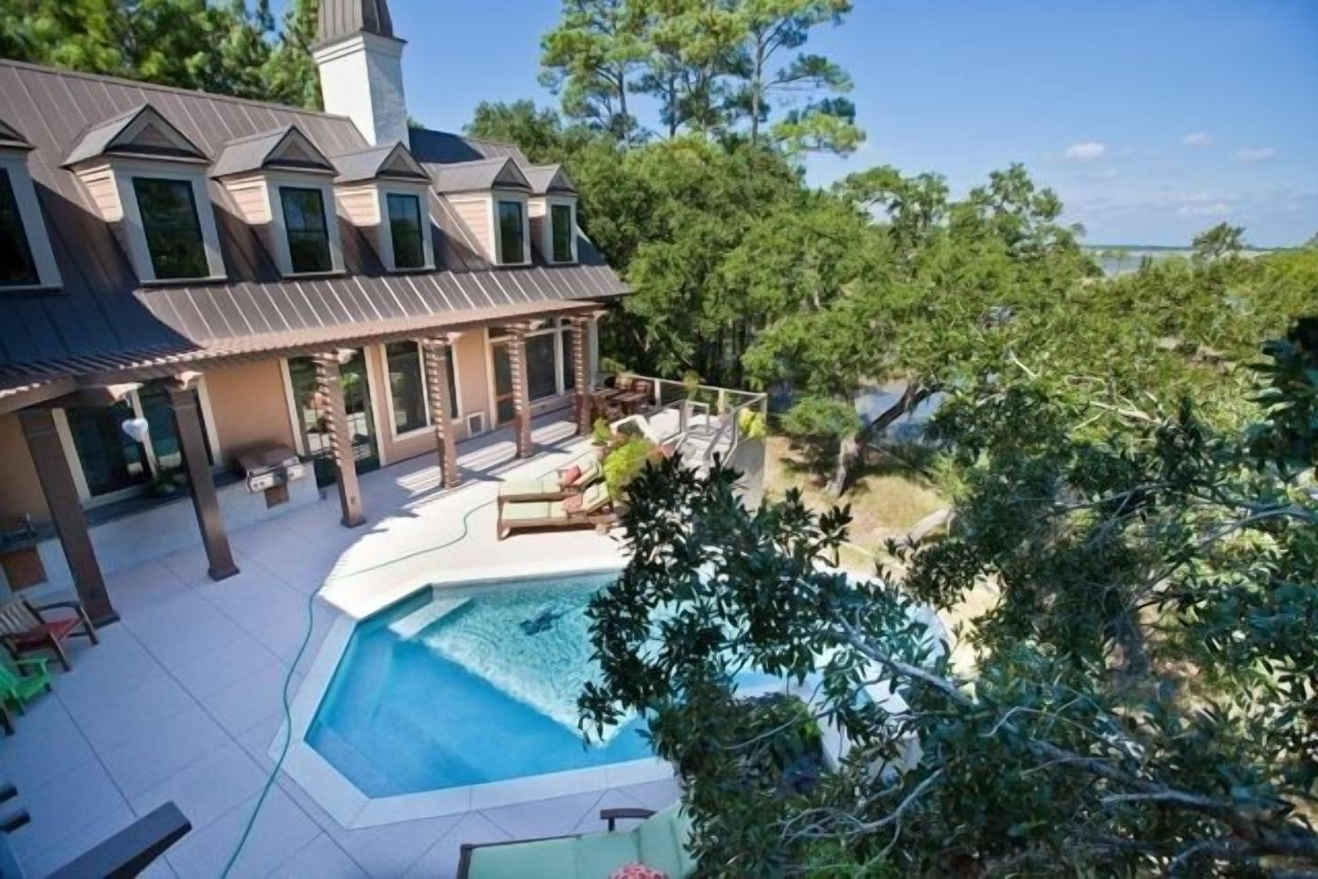 Luxury Estate. Secluded Folly Beach Home with Infinity Pool!